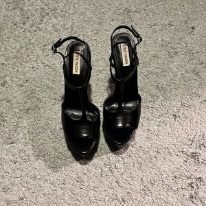 Steve Madden Lola